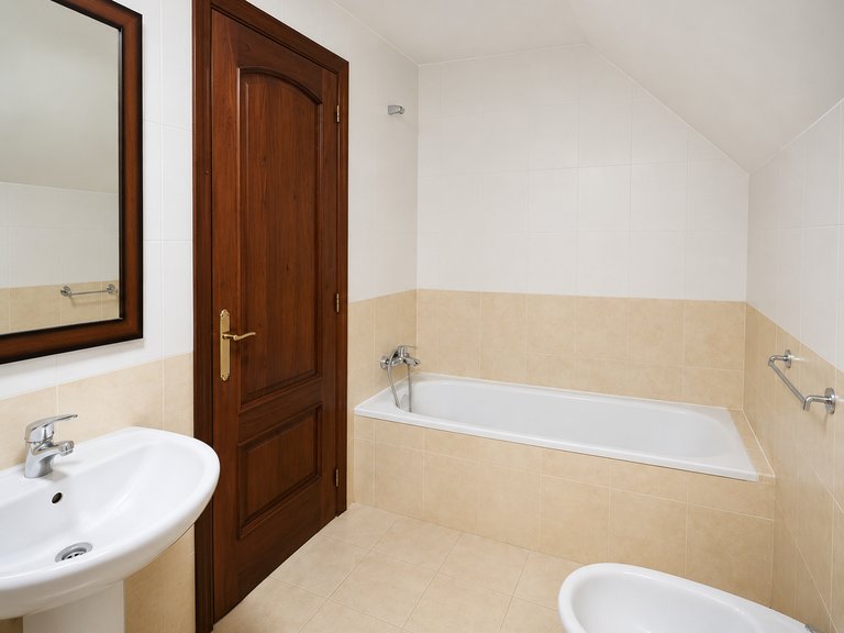 Town House for Sale  in Casares, Malaga 32