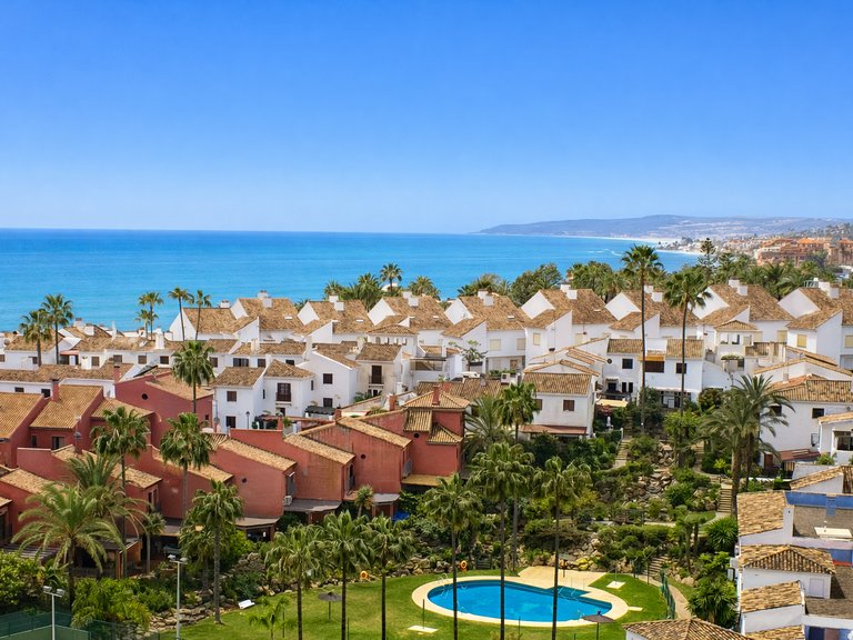 Town House for Sale  in Estepona, Malaga 3