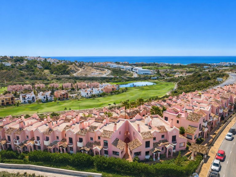 Town House for Sale  in Estepona, Malaga 2