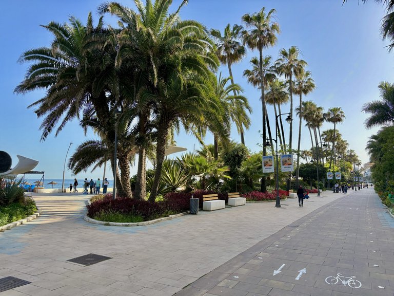 Apartment for Sale  in Estepona, Malaga 9