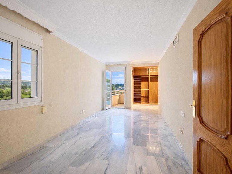 Villa for Sale  in Estepona, Malaga 24