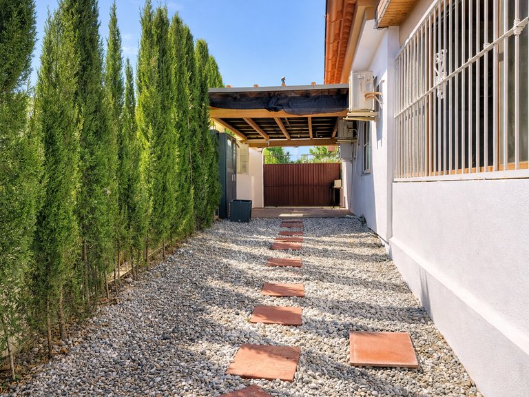 Villa for Sale  in Estepona, Malaga 18