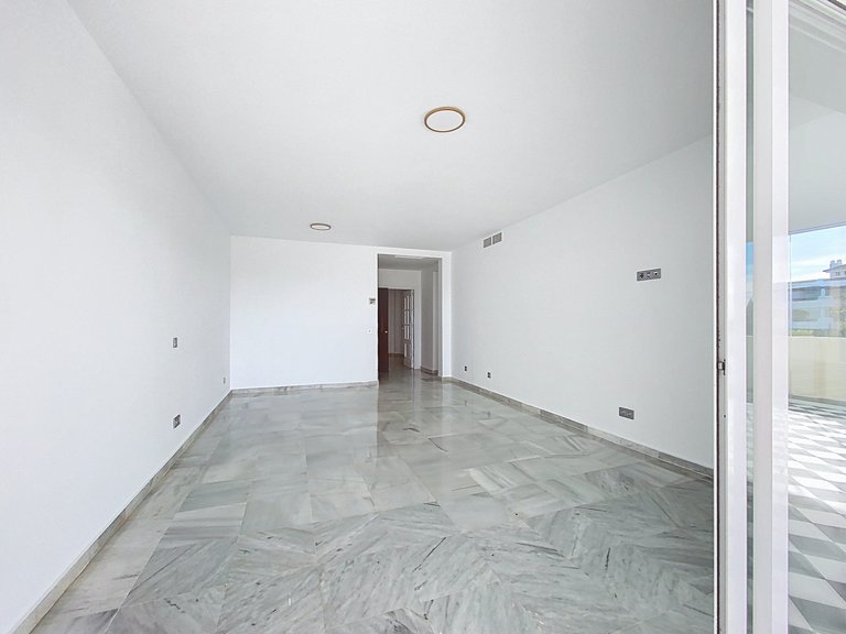 Apartment for Sale  in Estepona, Malaga 7
