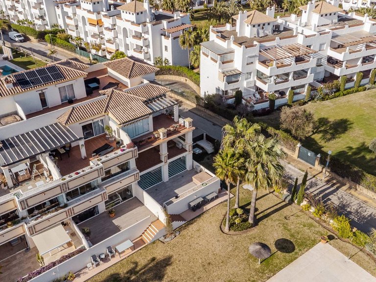 Apartment for Sale  in Estepona, Malaga 48