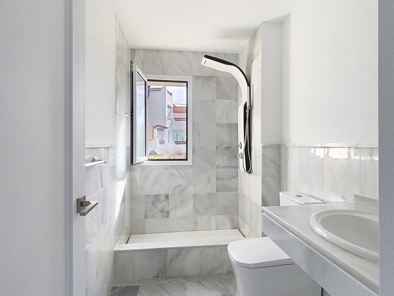 Apartment for Sale  in Estepona, Malaga 40