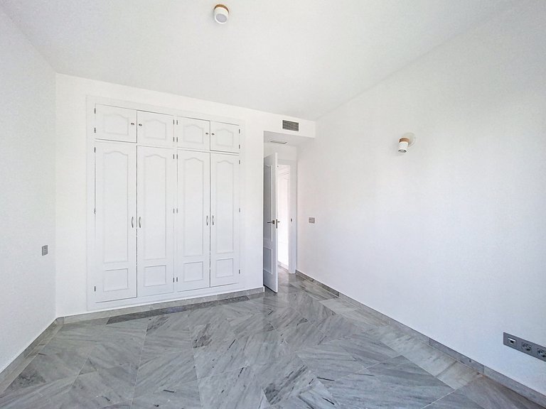 Apartment for Sale  in Estepona, Malaga 39