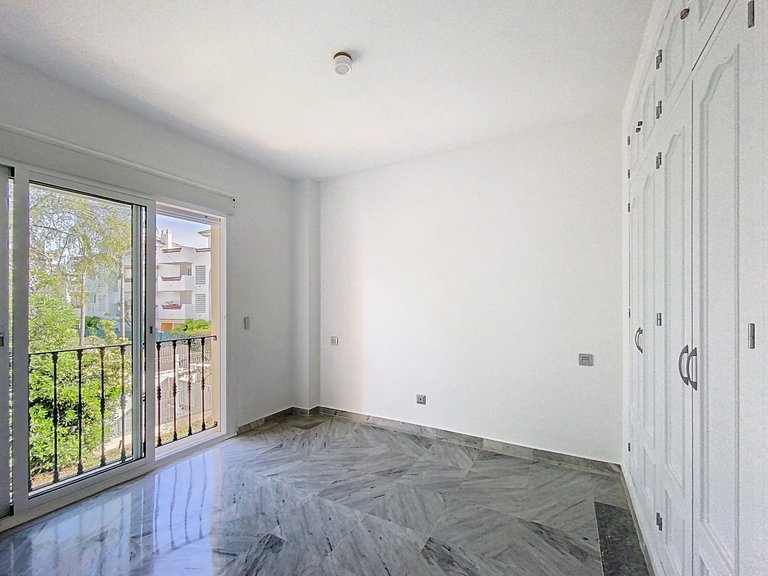 Apartment for Sale  in Estepona, Malaga 37
