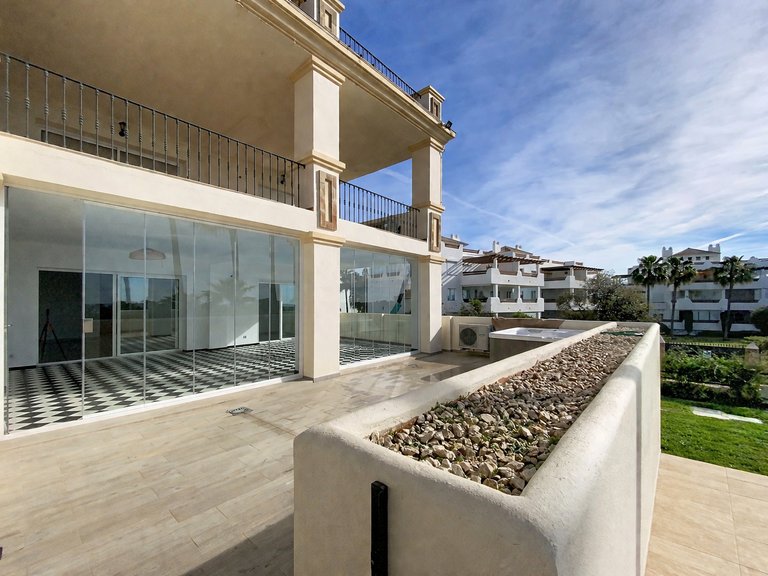 Apartment for Sale  in Estepona, Malaga 19