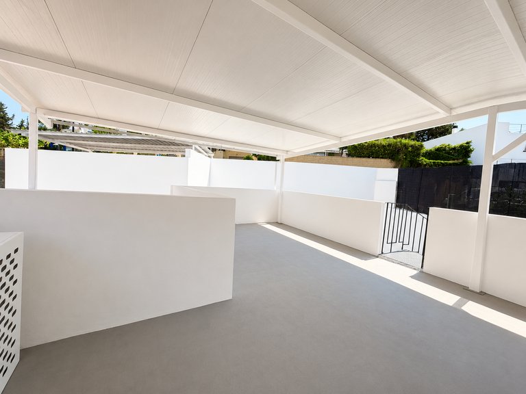 Villa for Sale  in Estepona, Malaga 35