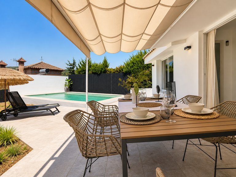 Villa for Sale  in Estepona, Malaga 17