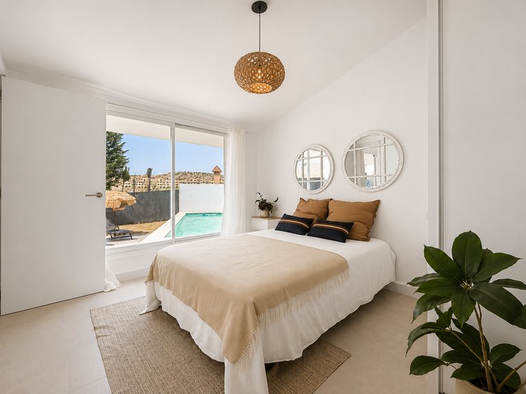 Villa for Sale  in Estepona, Malaga 25