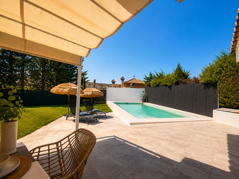 Villa for Sale  in Estepona, Malaga 16
