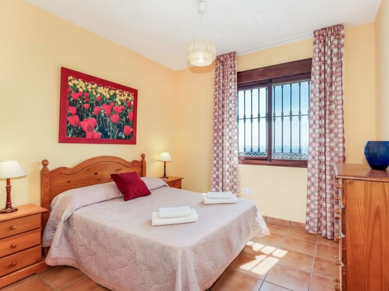 Country House for Sale  in Estepona, Malaga 16