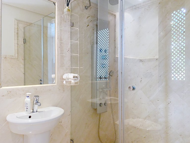 Apartment for Sale  in Estepona, Malaga 40