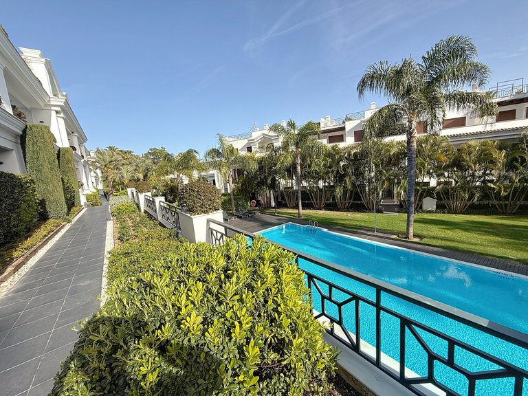 Apartment for Sale  in Estepona, Malaga 45