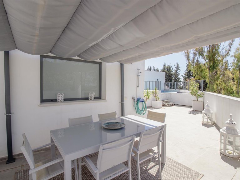 Town House for Sale  in San Pedro De Alcantara, Malaga 16