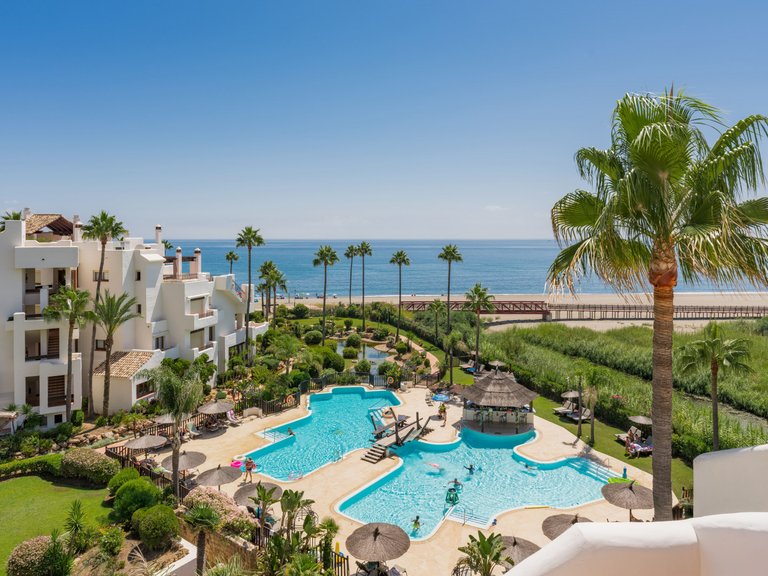 Penthouse for Sale  in Estepona, Malaga 2