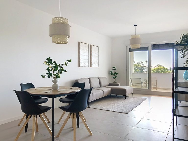 Apartment for Sale  in Estepona, Malaga 1