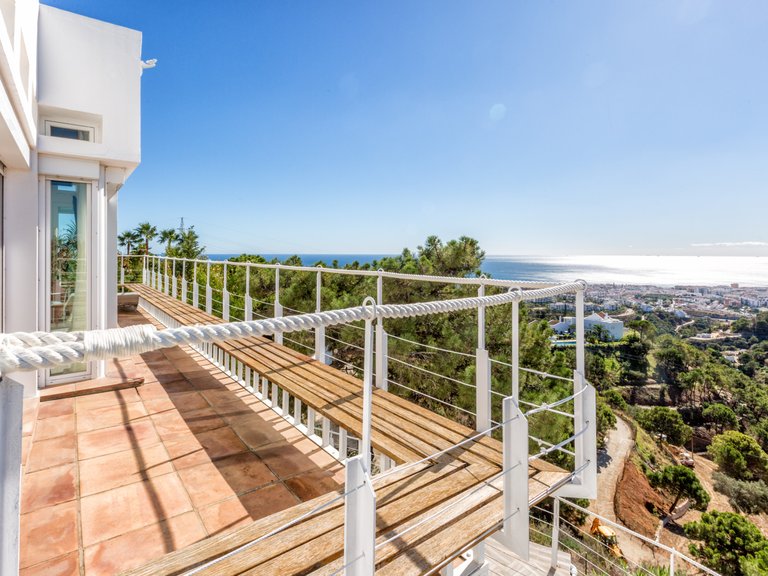 Villa for Sale  in Estepona, Malaga 25