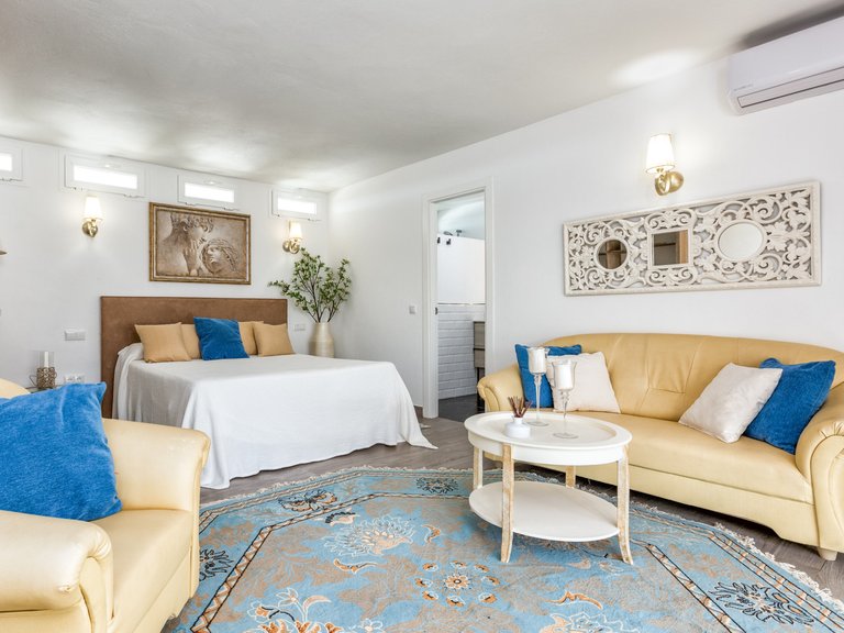 Villa for Sale  in Estepona, Malaga 37