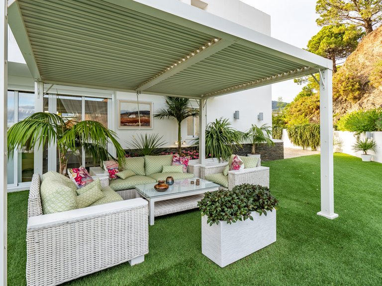 Villa for Sale  in Estepona, Malaga 38