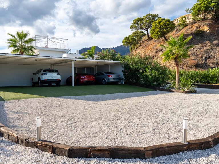Villa for Sale  in Estepona, Malaga 55