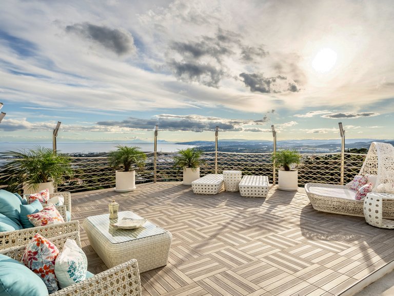 Villa for Sale  in Estepona, Malaga 17