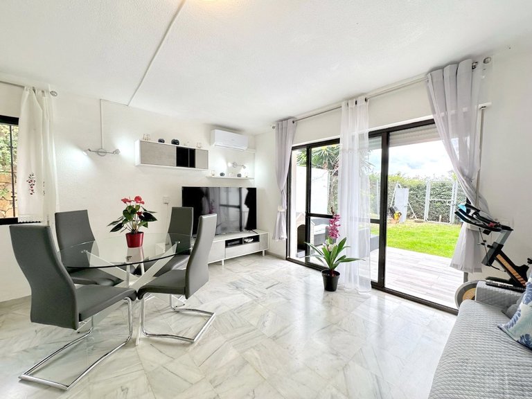 Apartment for Sale  in Estepona, Malaga 8