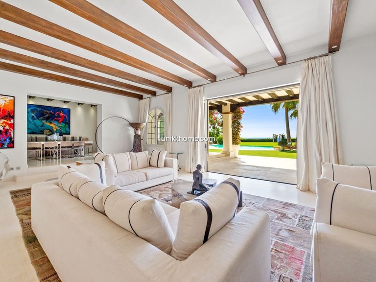 Villa for Sale  in Estepona, Malaga 8