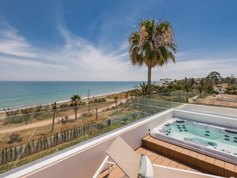 Villa for Sale  in Estepona, Malaga 25