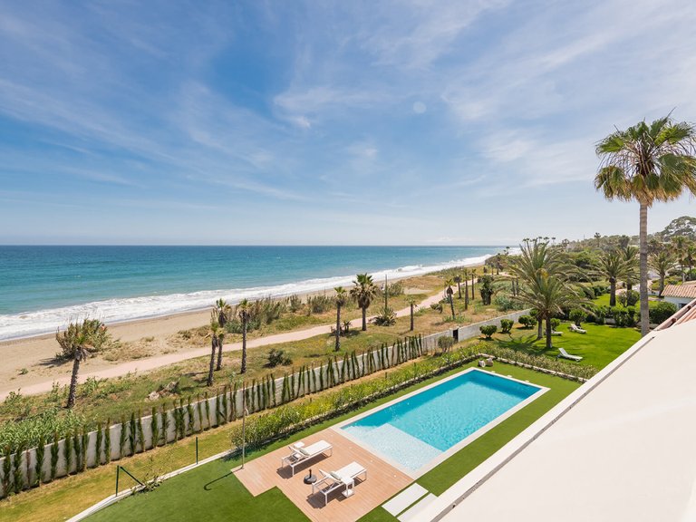 Villa for Sale  in Estepona, Malaga 27