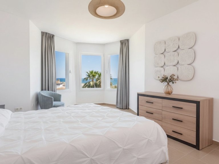 Villa for Sale  in Estepona, Malaga 23