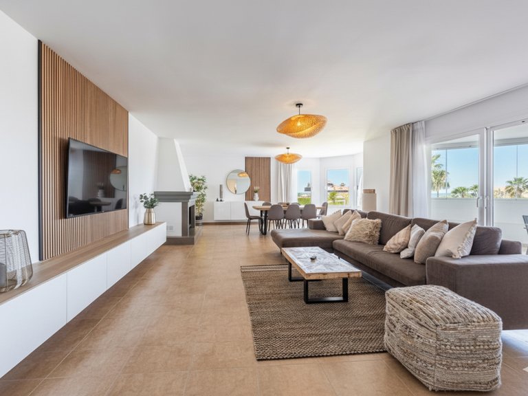 Villa for Sale  in Estepona, Malaga 6