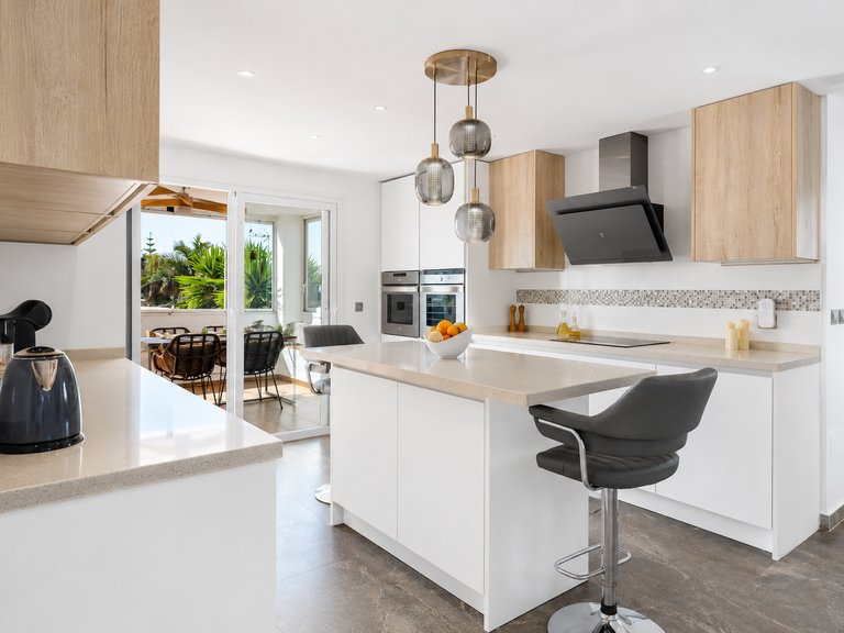 Villa for Sale  in Estepona, Malaga 9