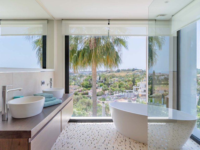 Villa for Sale in Marbella, Malaga 23
