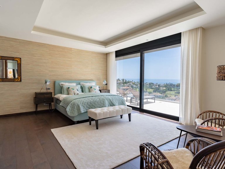 Villa for Sale in Marbella, Malaga 20