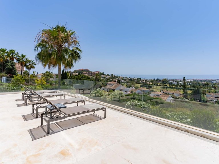 Villa for Sale in Marbella, Malaga 5