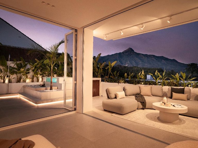 Town House for Sale in Marbella, Malaga 1