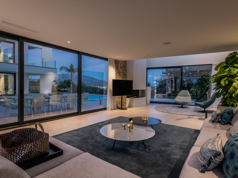 Villa for Sale in Benahavis, Malaga 4