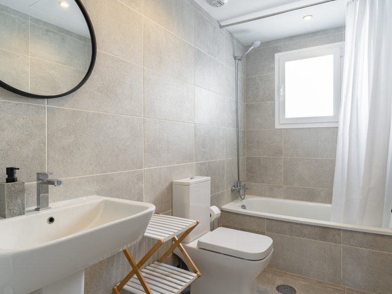 Penthouse for Sale in Estepona, Malaga 17