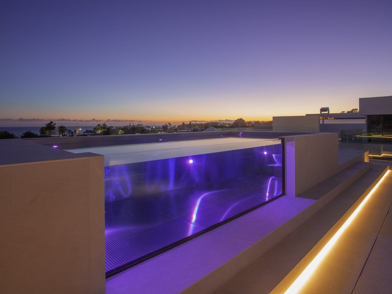 Villa for Sale in Marbella, Malaga 54