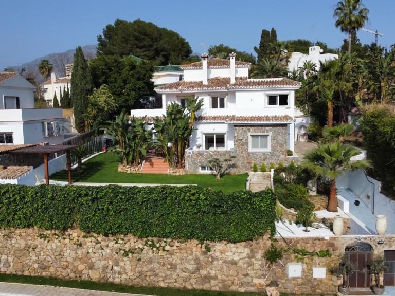 Villa for Sale in Marbella, Malaga 2