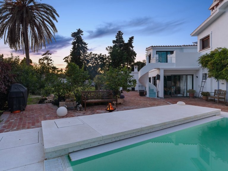 Villa for Sale in San Pedro De Alcantara, Malaga 13