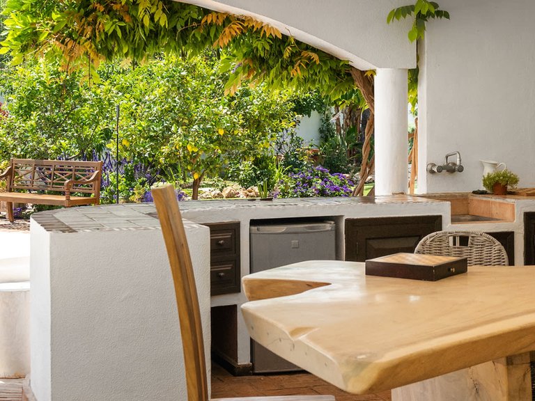 Villa for Sale in San Pedro De Alcantara, Malaga 36