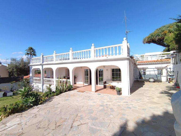 Villa for Sale in Marbella, Malaga 1