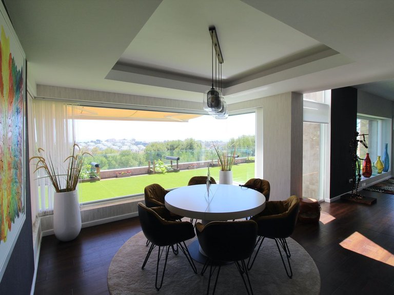 Villa for Sale in Estepona, Malaga 8