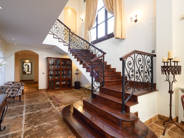Villa for Sale in Sotogrande, Cadiz 16
