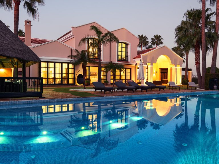 Villa for Sale in Sotogrande, Cadiz 1