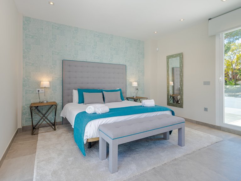 Villa for Sale in Marbella, Malaga 15