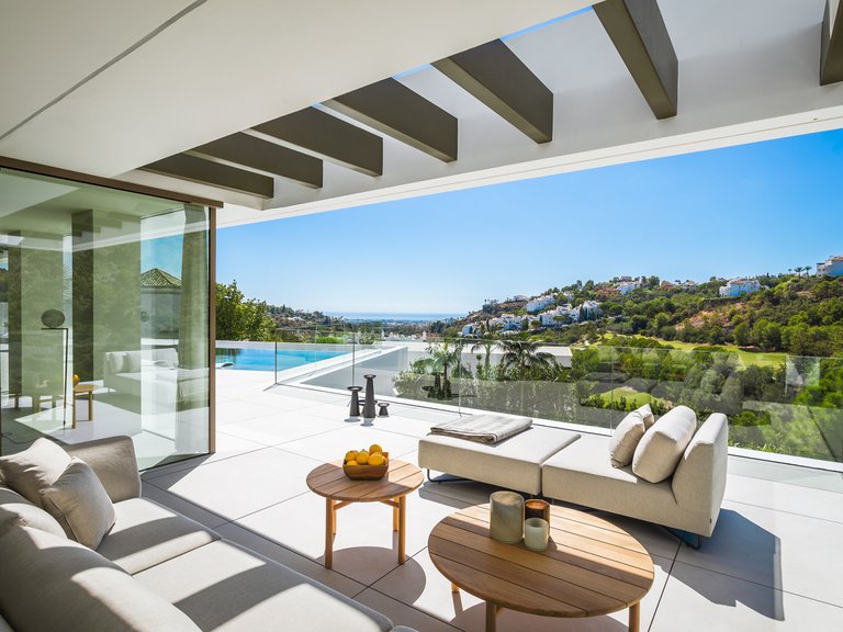 Villa for Sale in Benahavis, Malaga 14